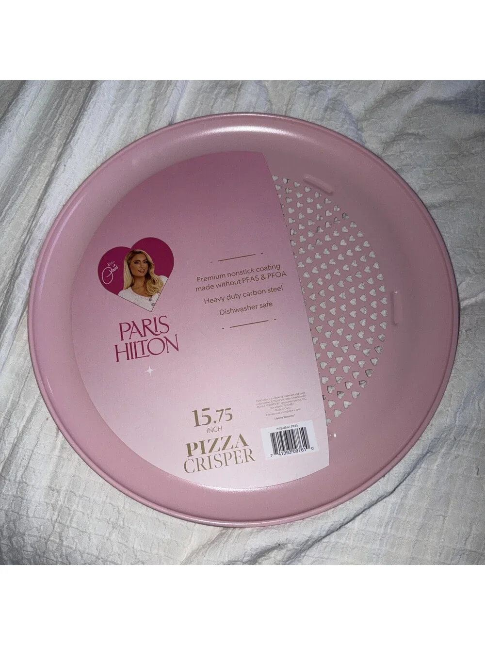 PARIS HILTON PIZZA CRISPER  HEAVY DUTY PARIS HILTON PINK PIZZA  CRISPER NEW